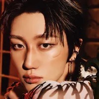 파일:HAPPY BURSTDAY_디에잇.jpg